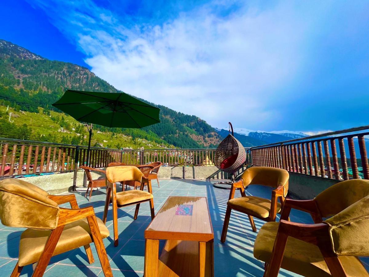Le Green Resort, Mall Road Manali Екстер'єр фото